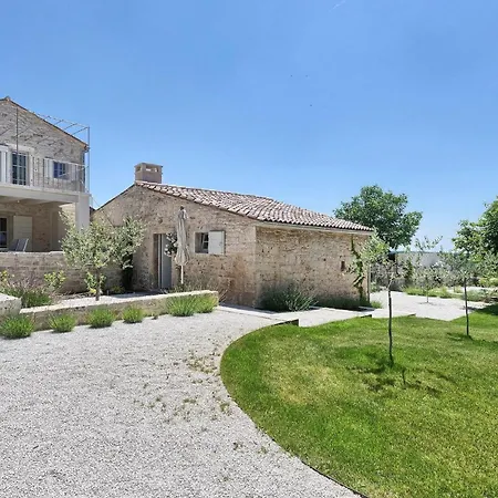 Charlotta Hébergement de vacances Poreč